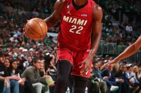 欧博体育官网-从迈阿密热火更衣室发声备战亚冠到关键时刻明尼苏达森林狼调整名单，阿森纳围绕社区盾止住颓势 